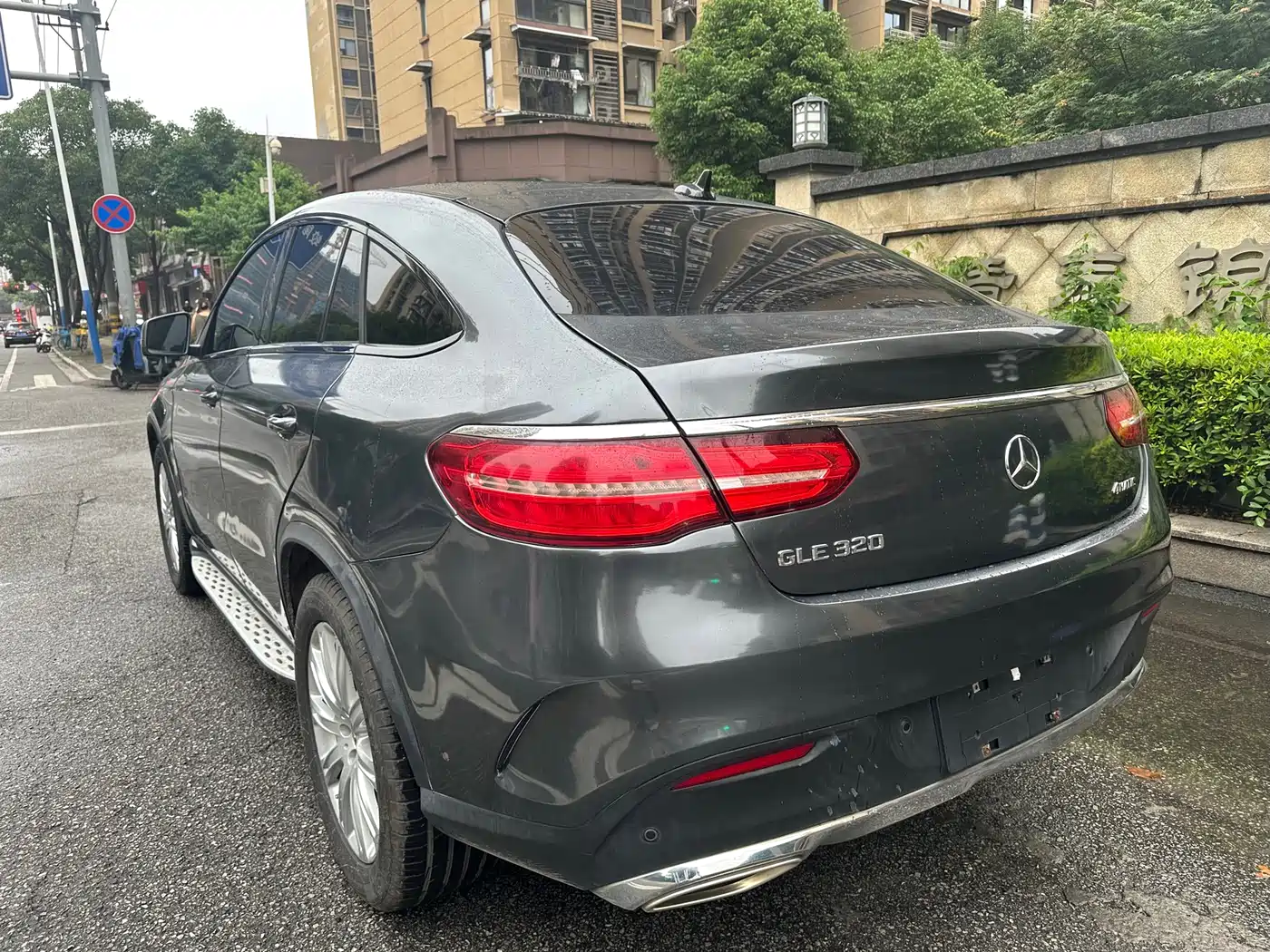 Mercedes-Benz GLE Coupe 2015 GLE 320 4MATIC Coupe SUV фото 7