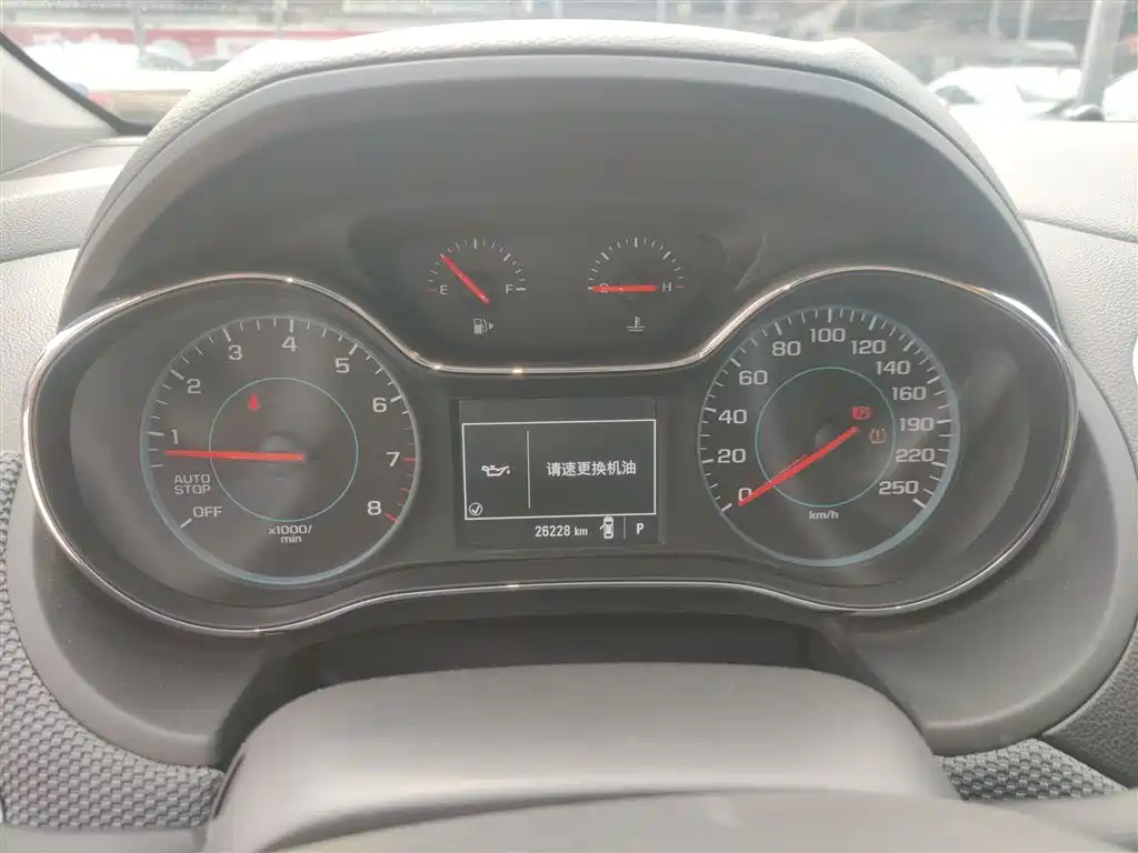 Chevrolet Cruze 2018 320 Automatic Pioneer Sunroof Edition фото 12