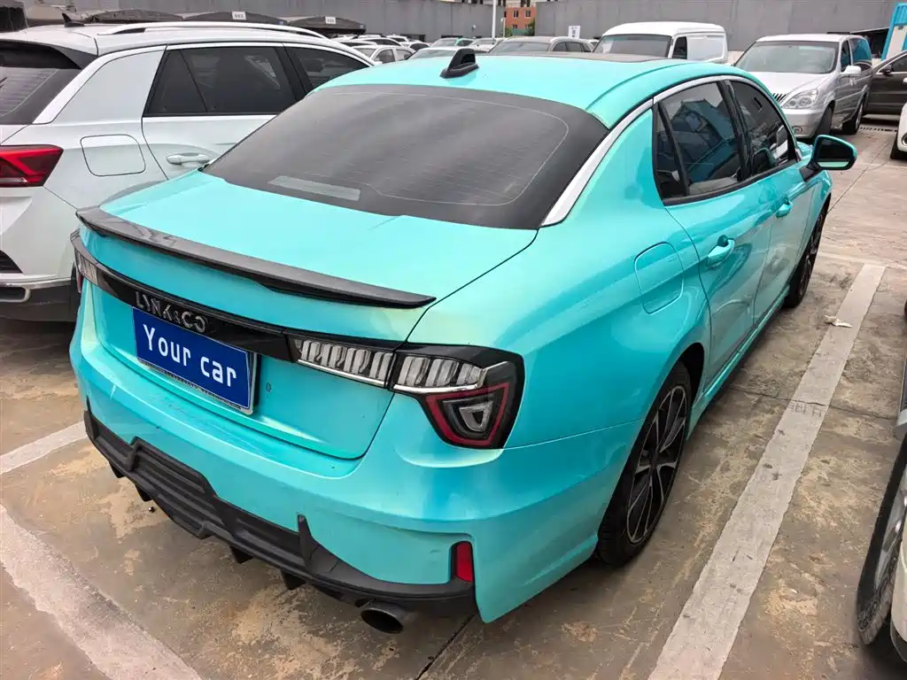 Lynk & Co 03 2018 1.5TD DCT Pro Version China V фото 6
