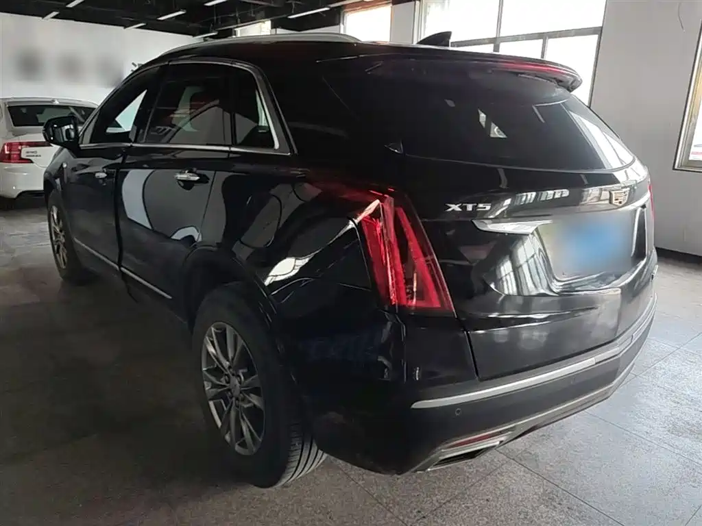 Cadillac XT5 2020 28T Luxury Model фото 5