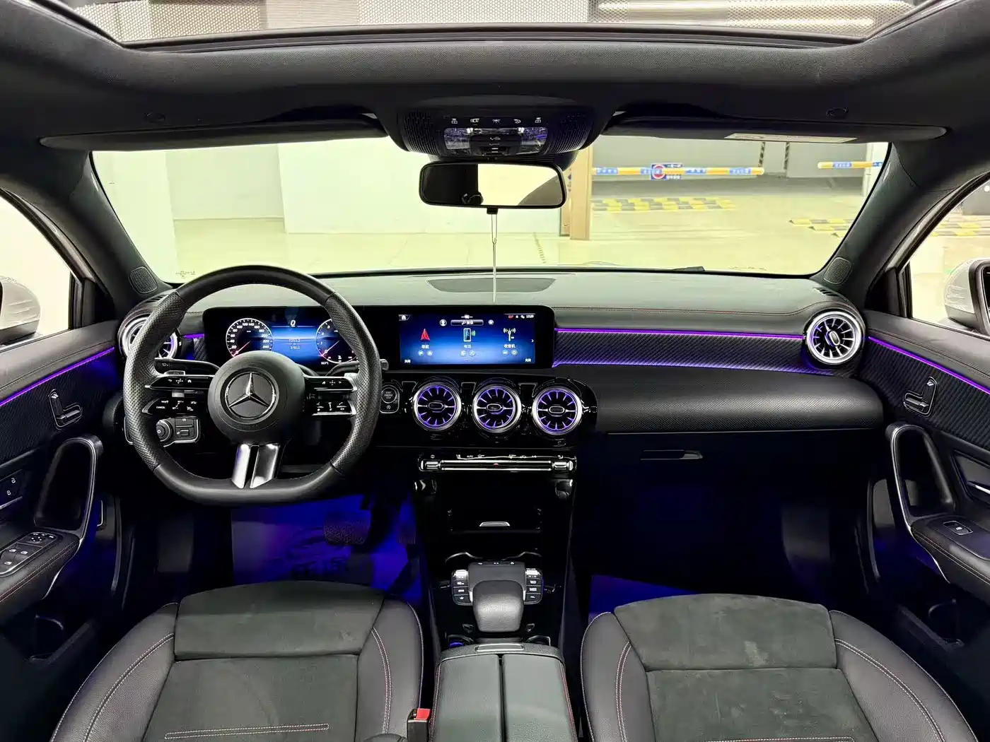 Mercedes-Benz A-Class 2023 A 200 L Fashion фото 8