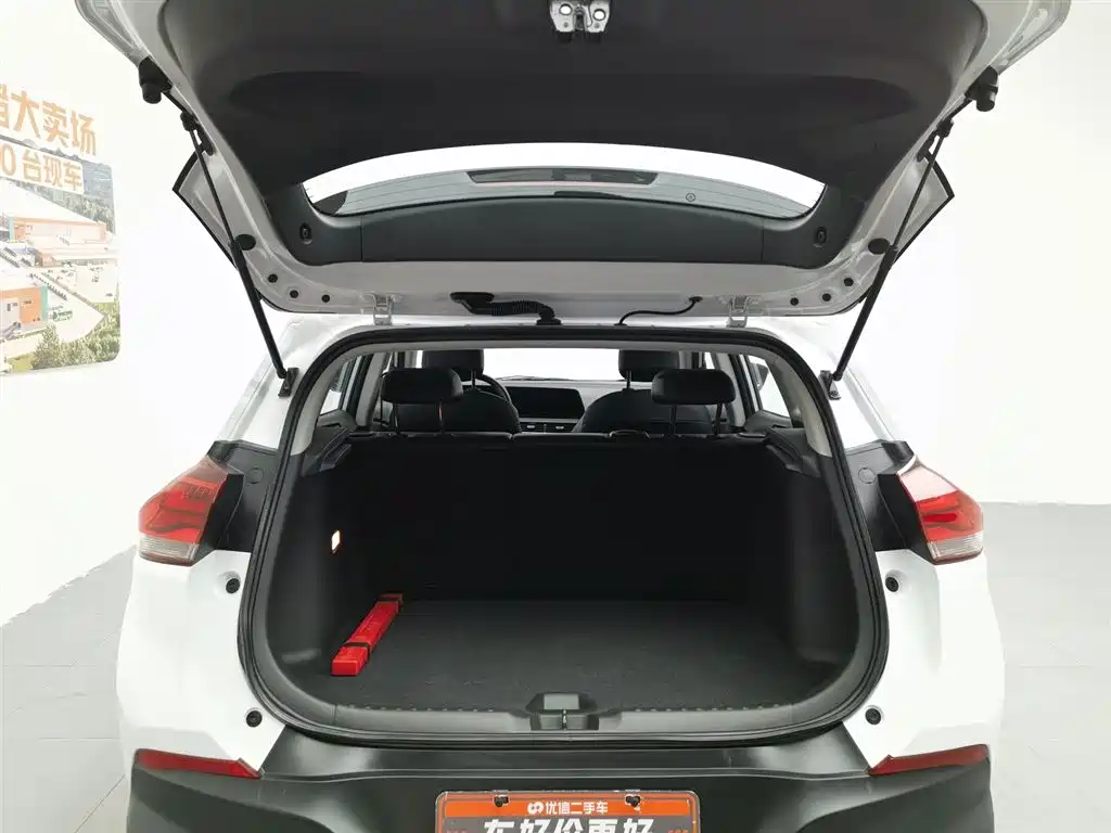 Chevrolet Trax 2022 Trax RS 1.5T CVT Cool фото 16