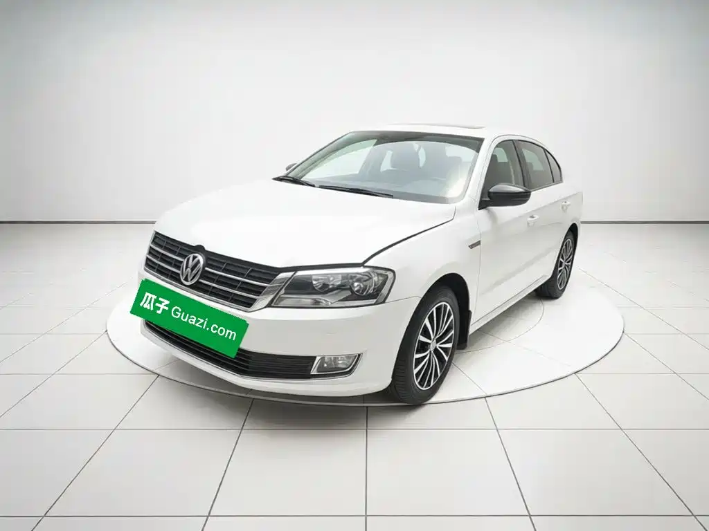 Фото 1 - Volkswagen Lavida