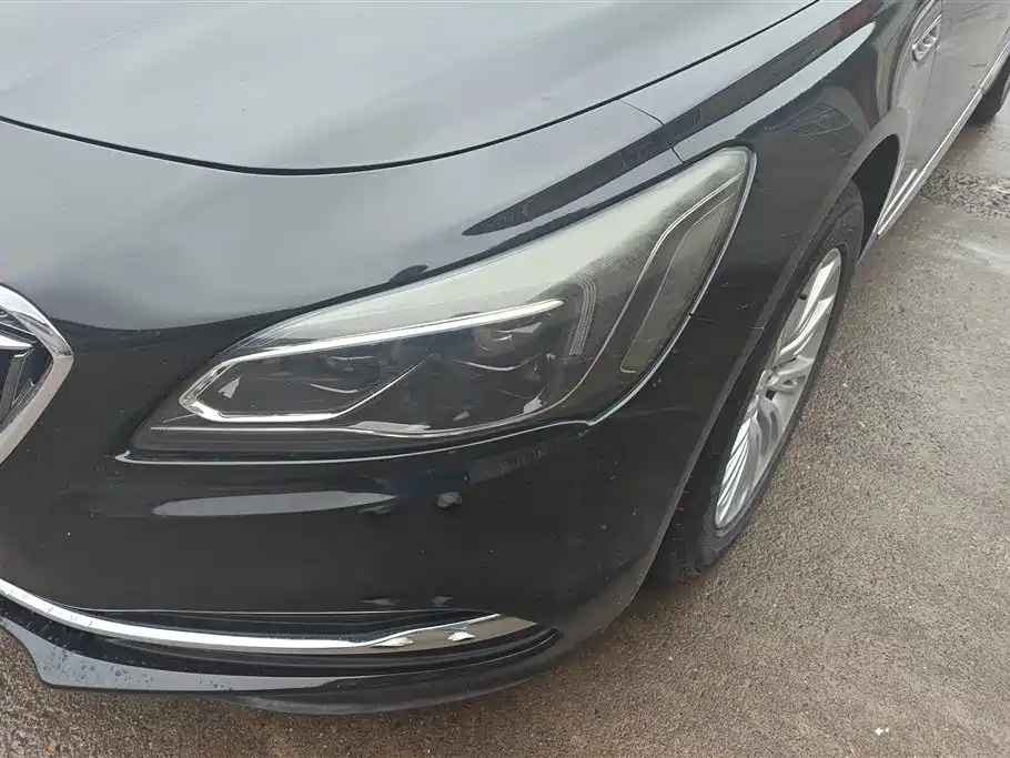 Buick LaCrosse 2018 Model 20T Elite Edition фото 4