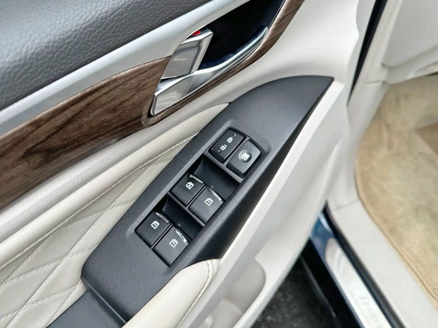 GAC Trumpchi M8 2018 2018 320T Flagship Edition