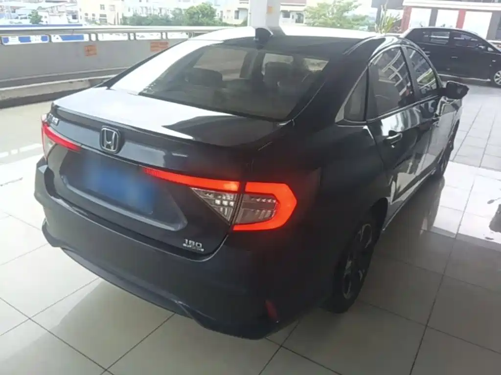 Honda ENVIX 2019 2019 180TURBO CVT Joy Edition China VI