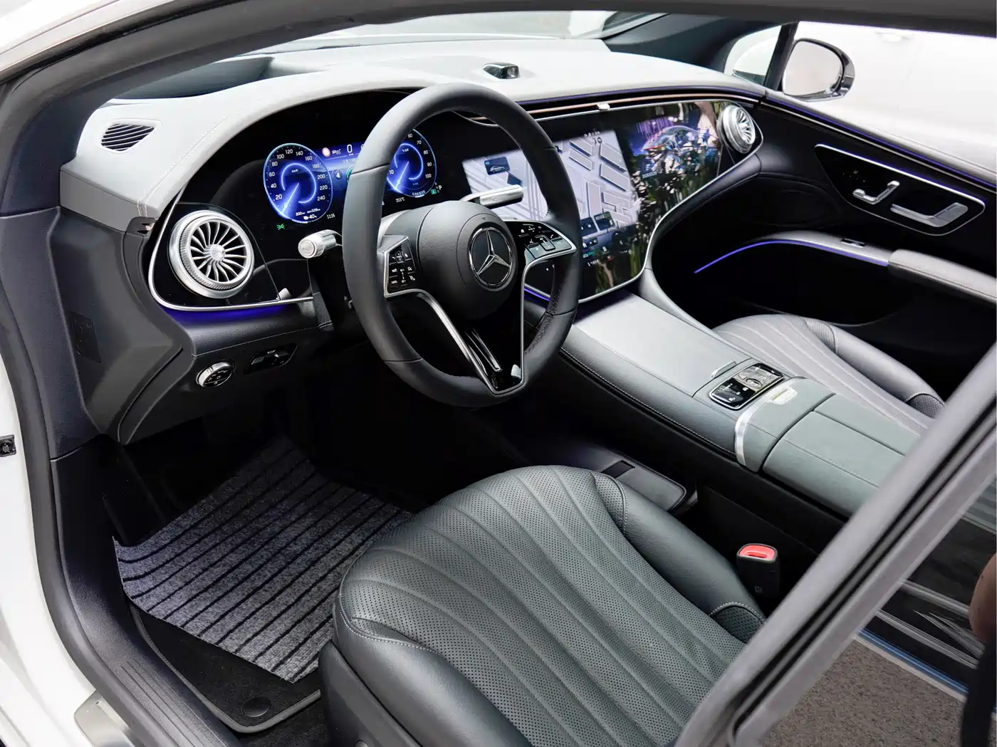 Mercedes-Benz EQS 2023 450+ Luxury Edition фото 11