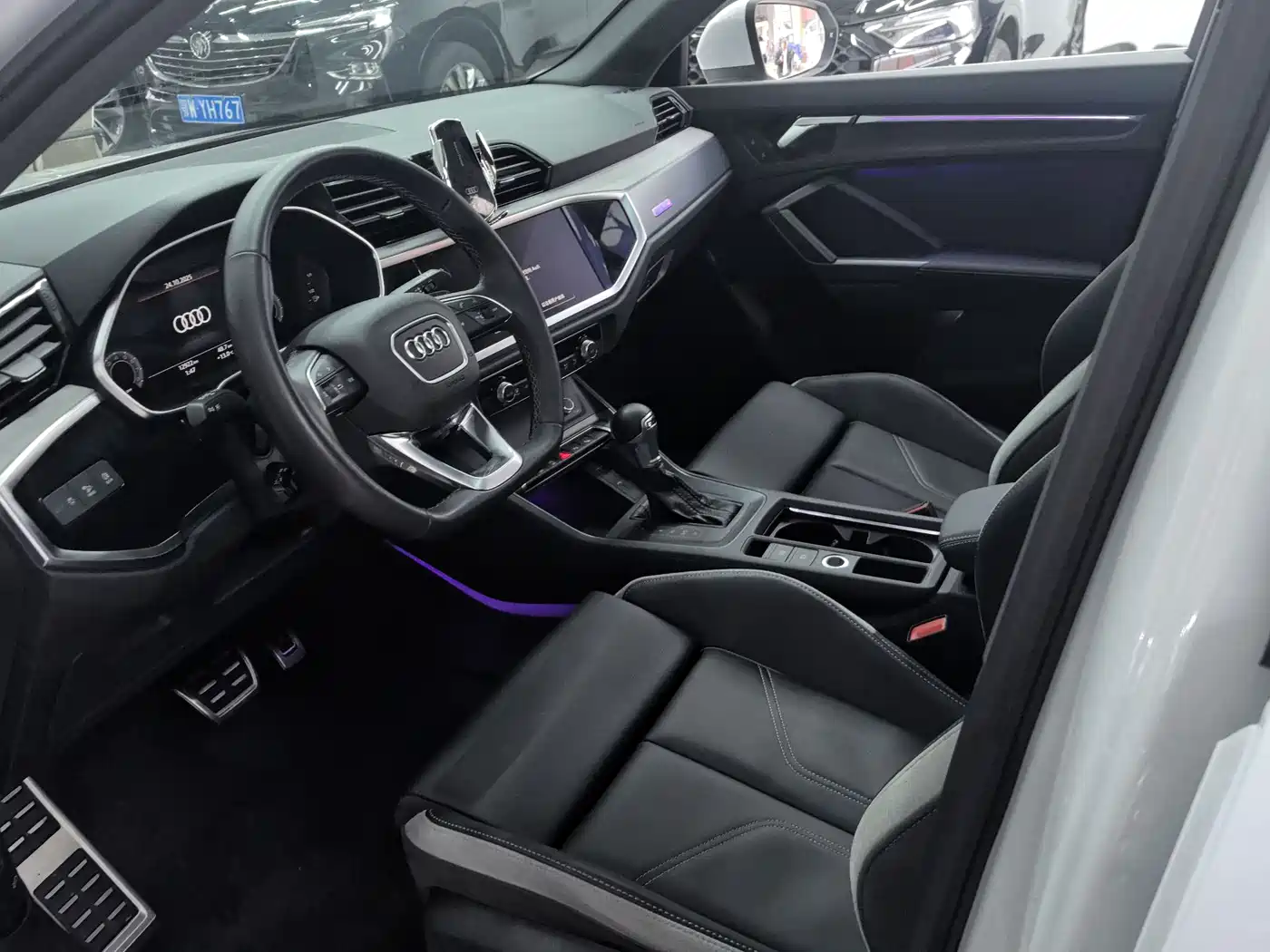 Audi Q3 2024 35 TFSI Fashion Sport фото 5