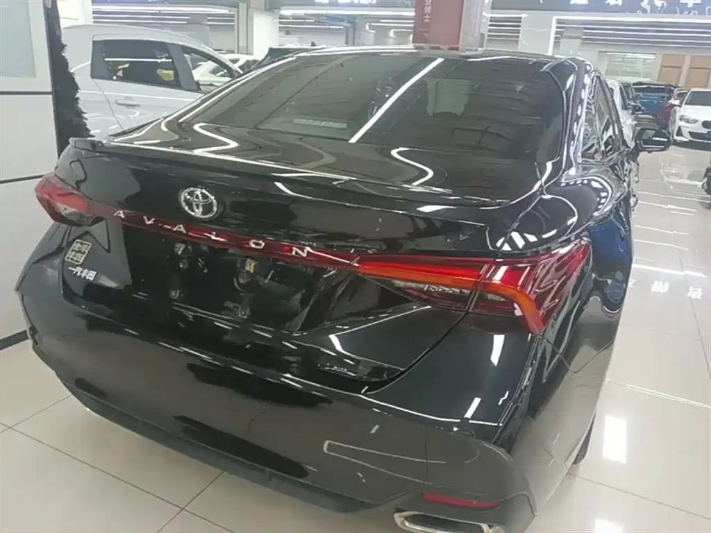 Toyota Avalon 2021 2.5L Luxury Edition фото 7