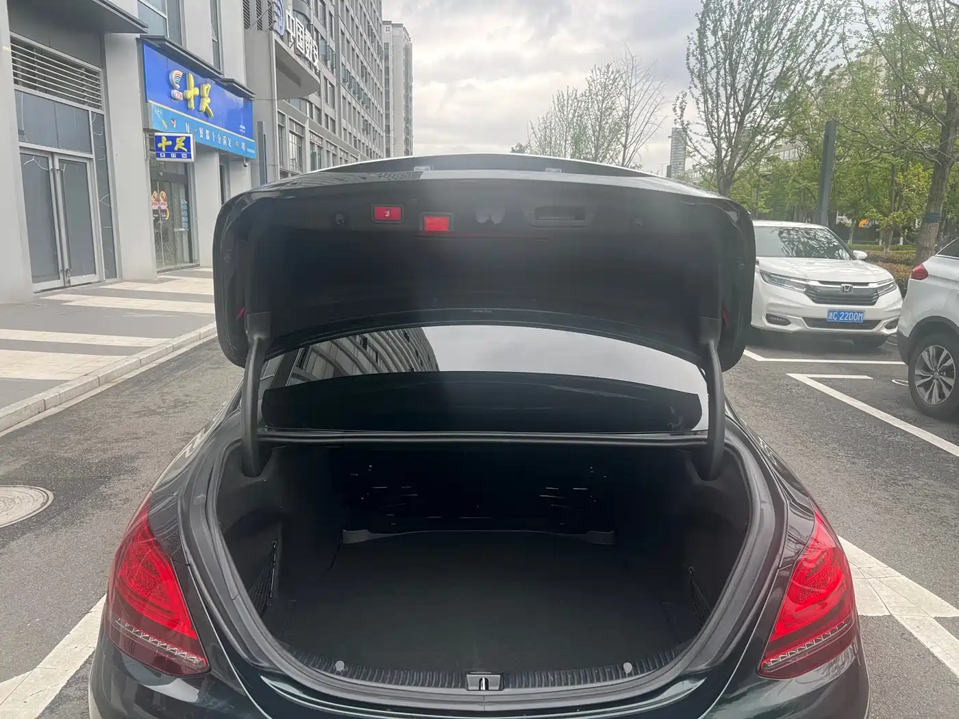 Mercedes-Benz C-Class 2020 Facelift C 260 L Sport фото 7