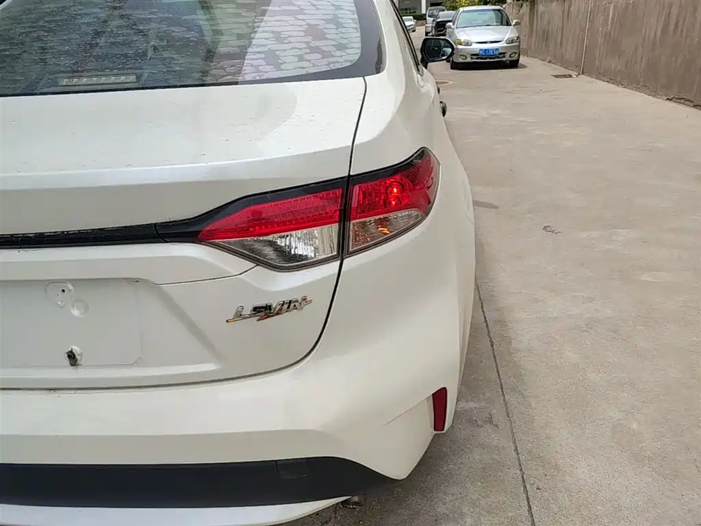 Toyota Levin 2019 185T CVT Entry Edition China VI фото 8