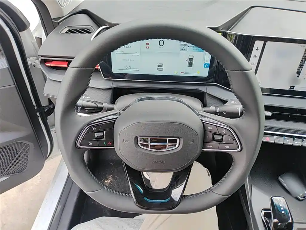 Geely Binrui 2026 2024 Binrui COOL 1.5T DCT Soaring Dragon Edition