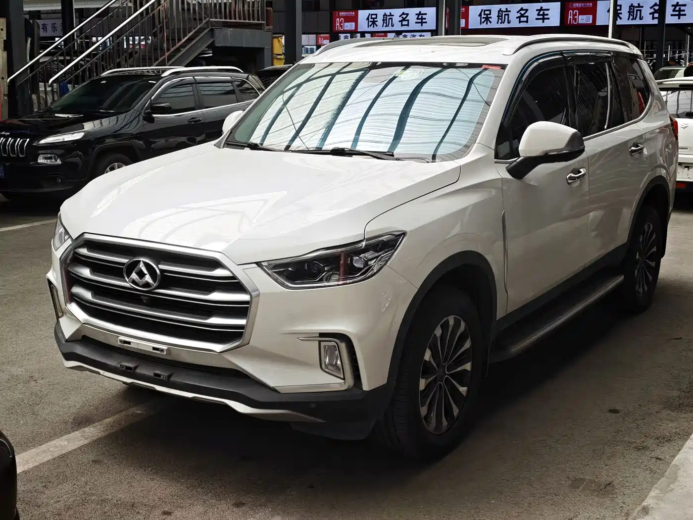 SAIC Maxus D90 2018 2017 2.0T Automatic 2WD Uranus