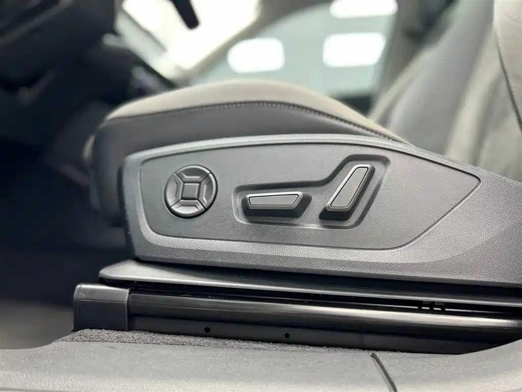 Audi Q3 2022 35 TFSI Fashion Dynamic фото 17