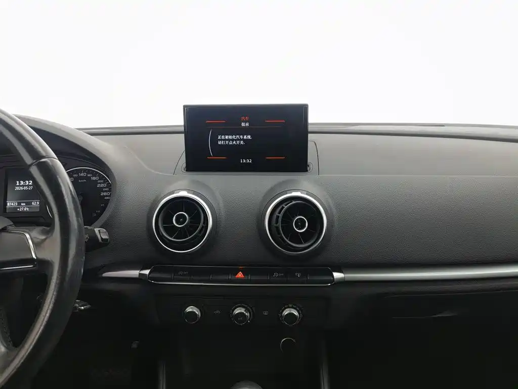 Audi A3 2014 Limousine 35 TFSI Auto Progressive фото 12