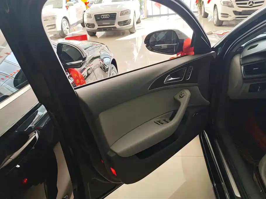 Audi A6L 2012 30 FSI Luxury фото 7