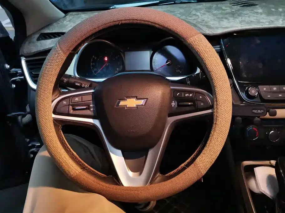 Chevrolet Monza 2020 320 Auto Joy Edition фото 14
