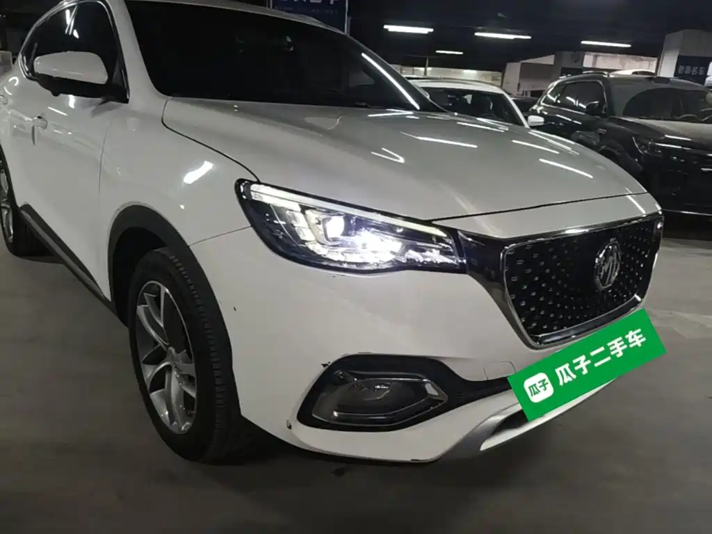 2021 MG HS