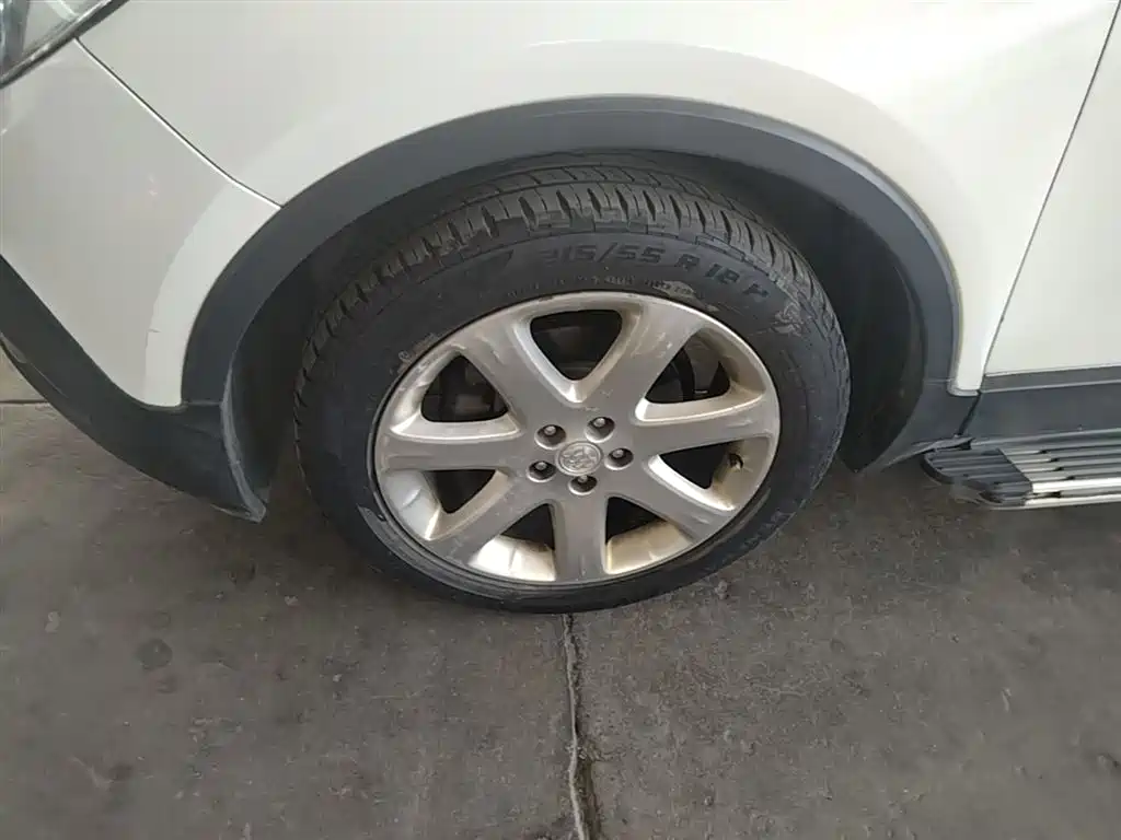 Buick Encore 2014 1.4T Manual 2WD Urban Progressive фото 23