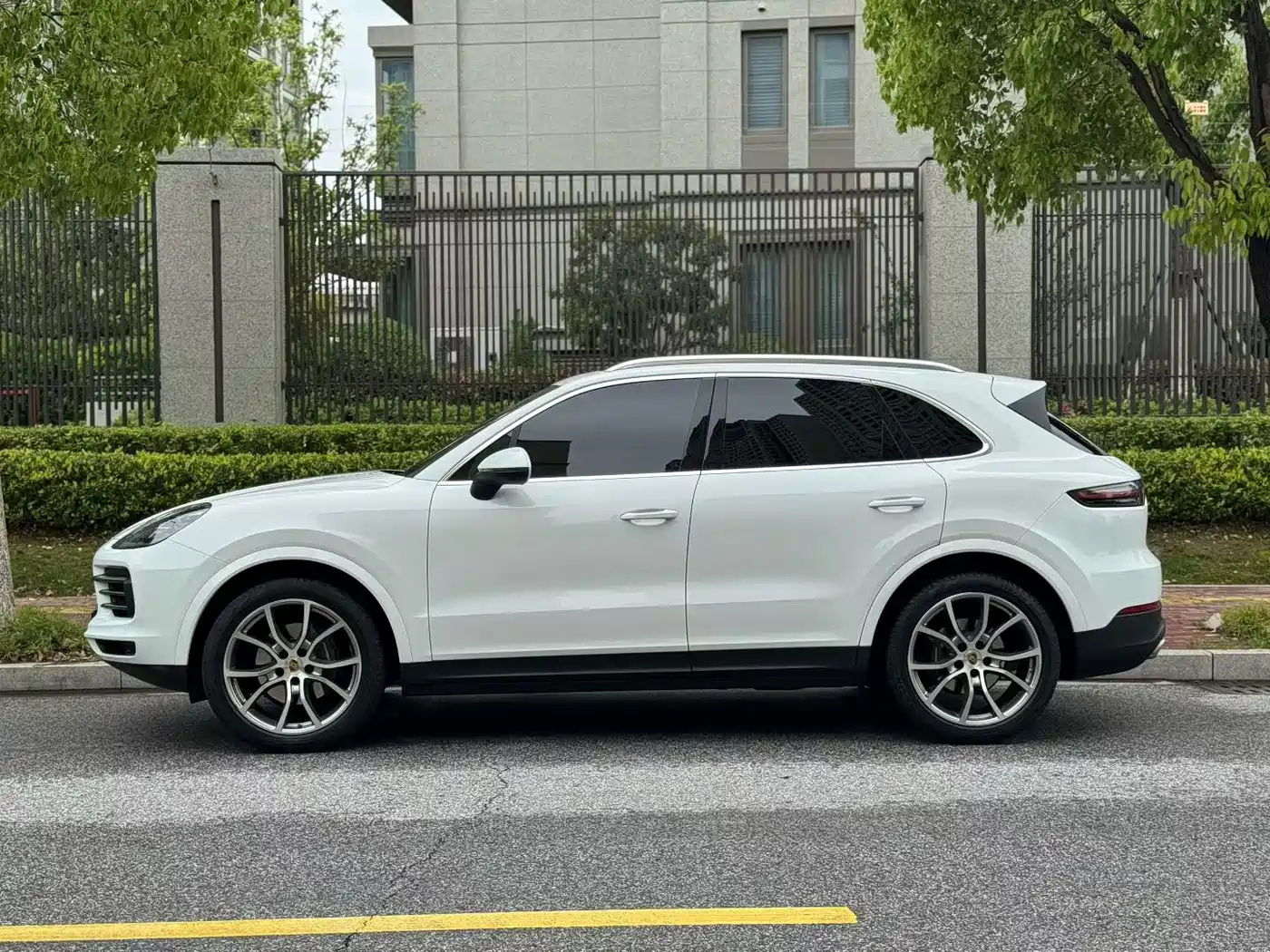 Porsche Cayenne 2023 Cayenne 3.0T фото 11