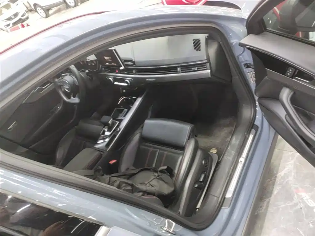 Audi A4L 2022 40 TFSI quattro RS Kit Burning Speed фото 11