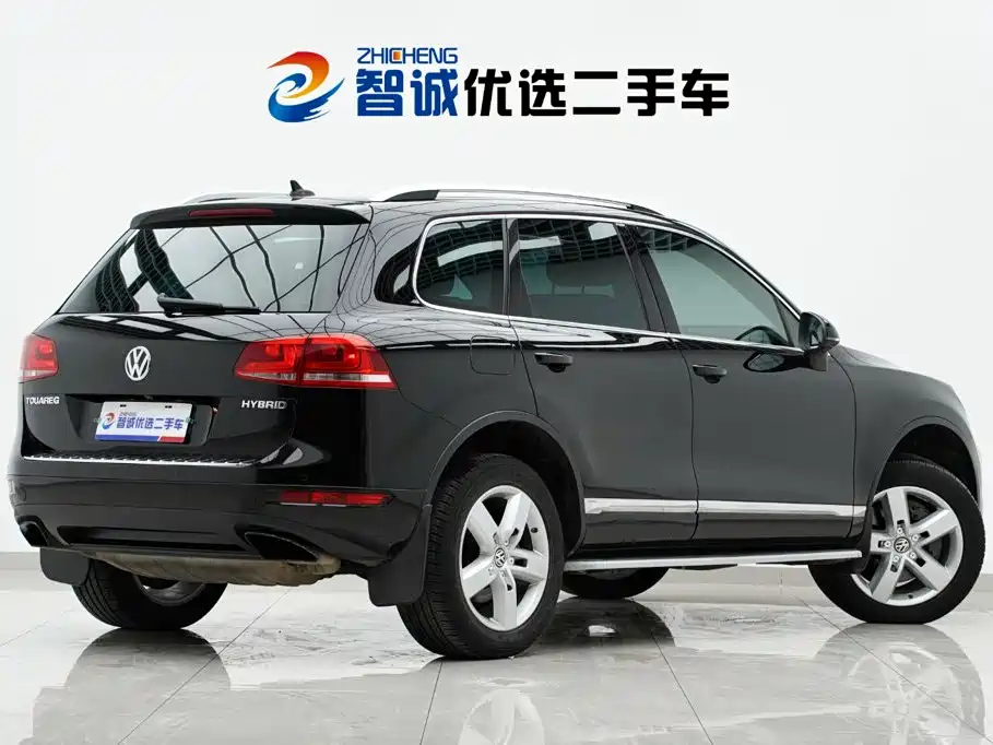 Volkswagen Touareg 2013 2011 3.0TSI Hybrid