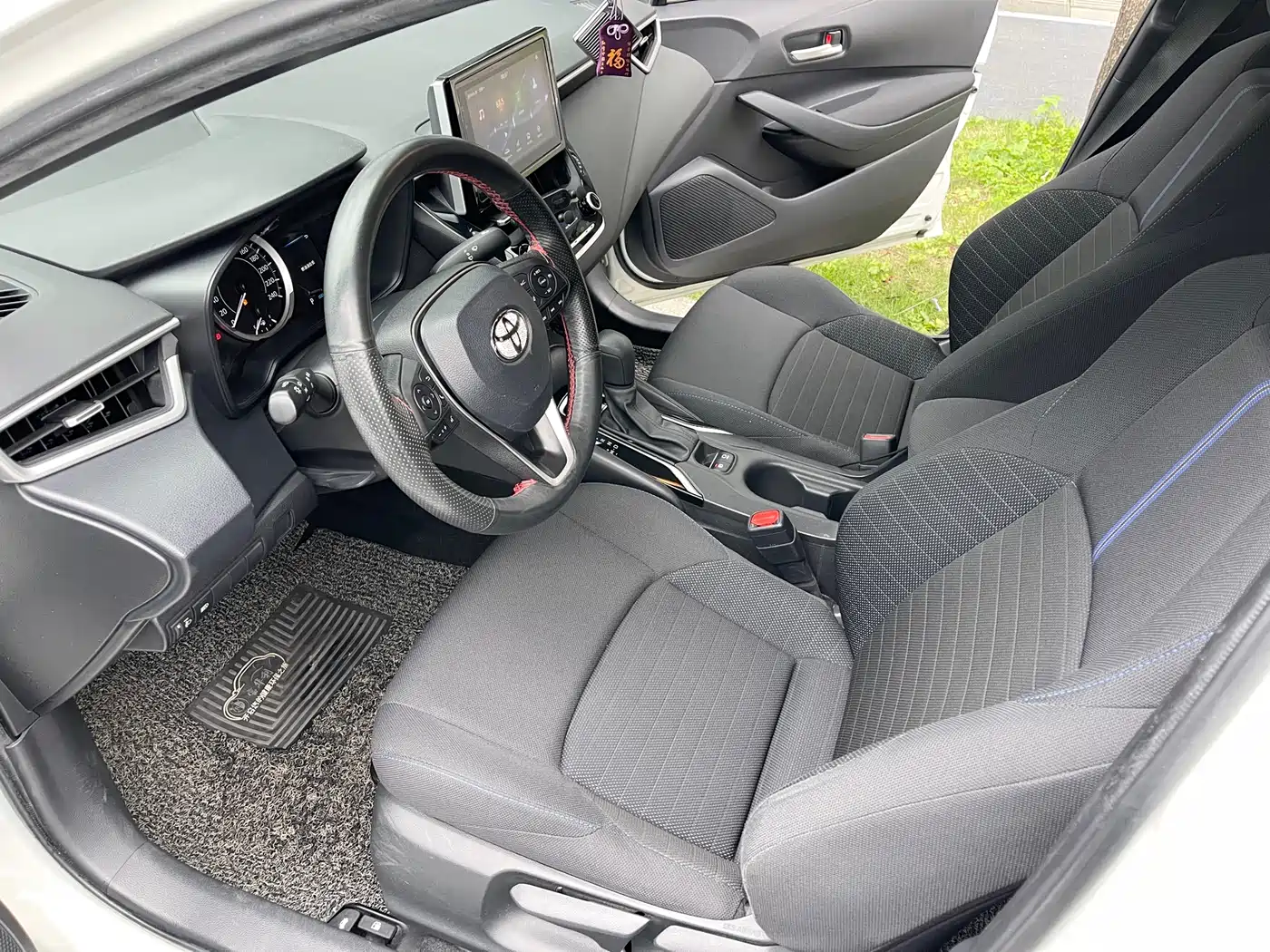 Toyota Levin 2019 185T CVT Sport (China V) фото 8