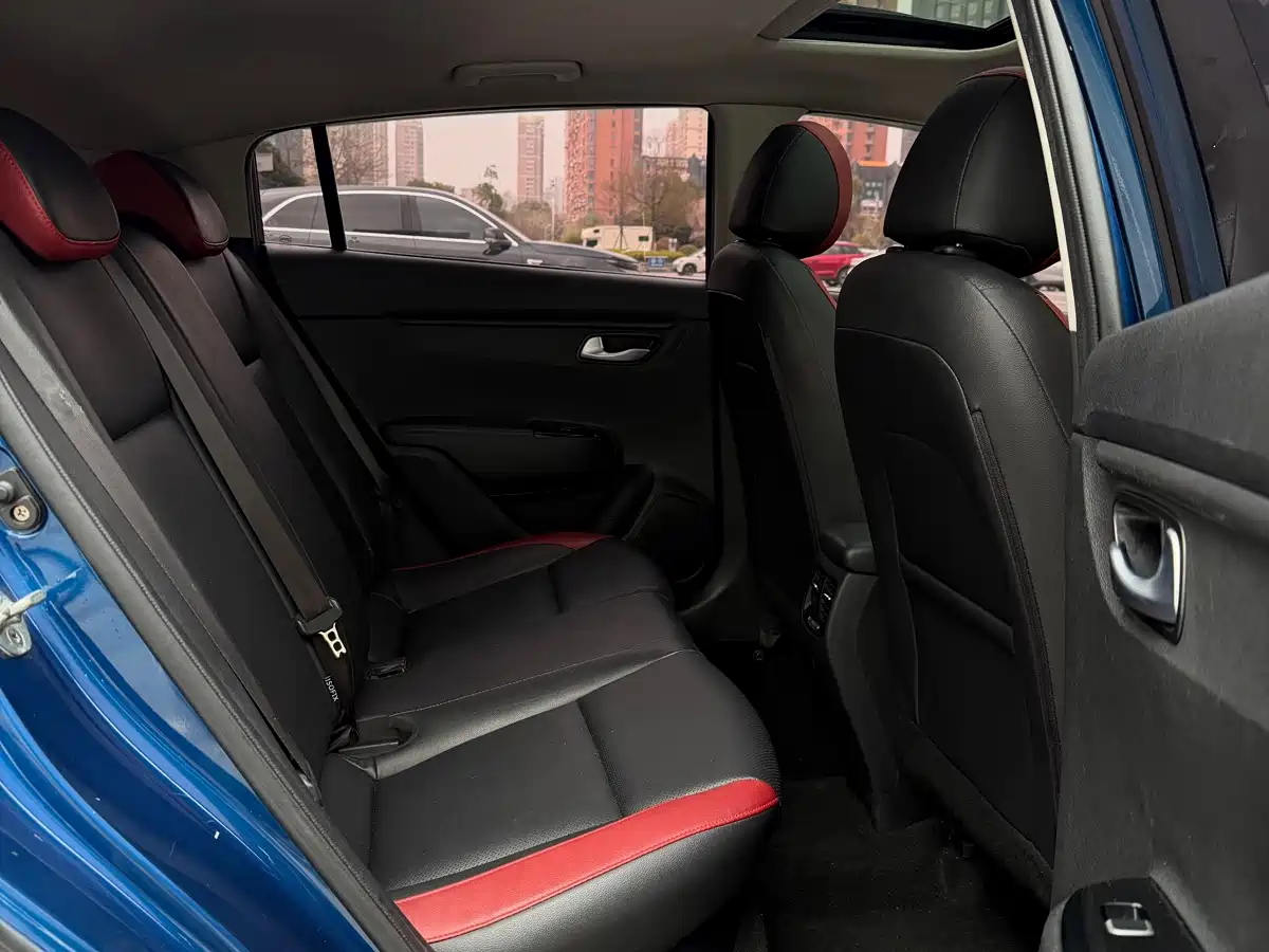 Kia KX CROSS 2019 1.6L Automatic Smart Sunroof Edition China VI фото 6
