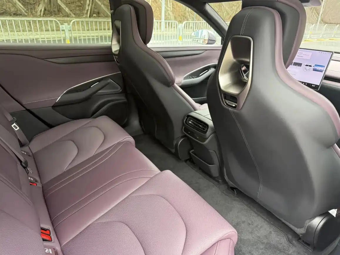 Xiaomi Auto Xiaomi SU7 2024 AWD Extended Range Advanced Smart Driving Max Edition фото 20