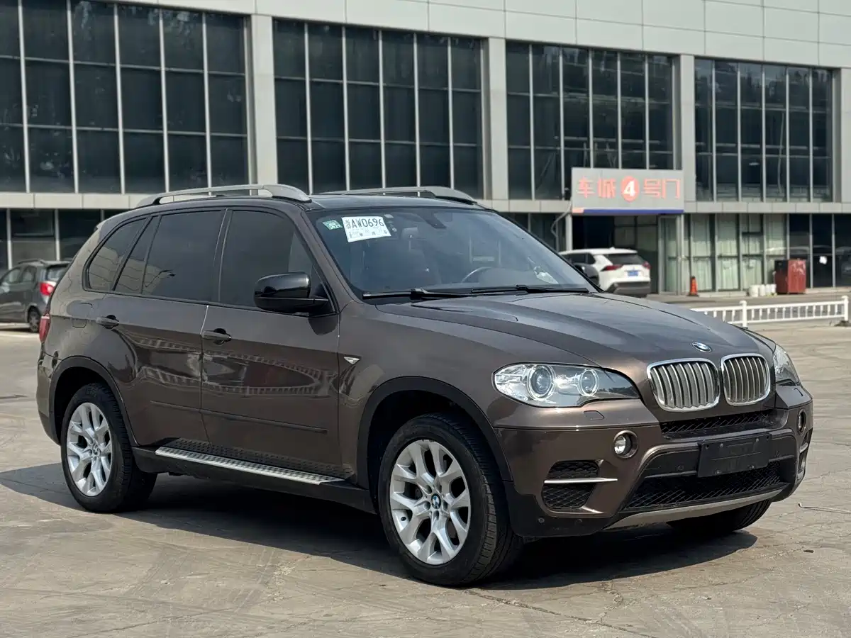 Фото 2 - BMW X5 (Import)