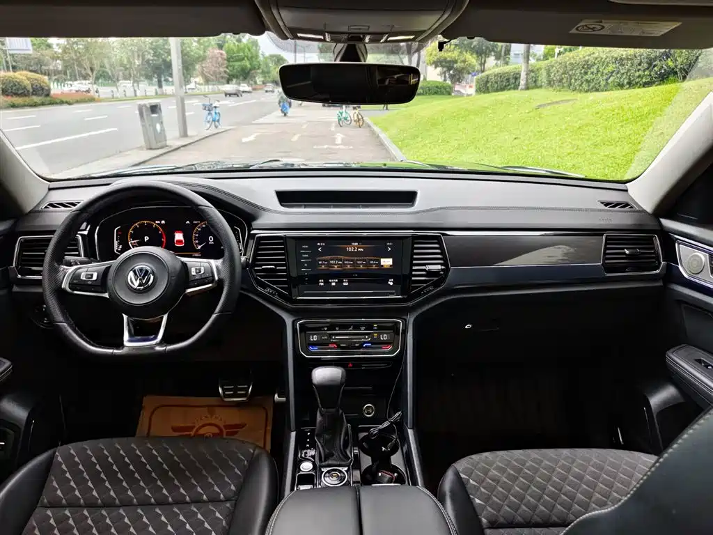 Volkswagen Teramont 2020 Teramont X 380TSI 4WD Luxury фото 11