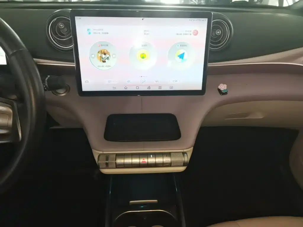 BYD Dolphin 2021 2021 Model 405km Fashion Edition