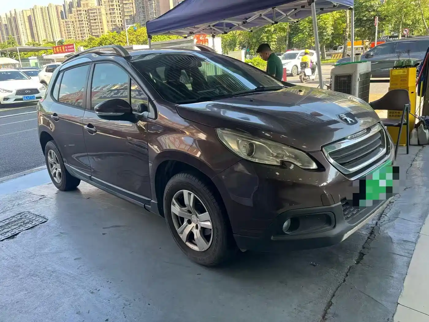 Фото 8 - Peugeot 2008
