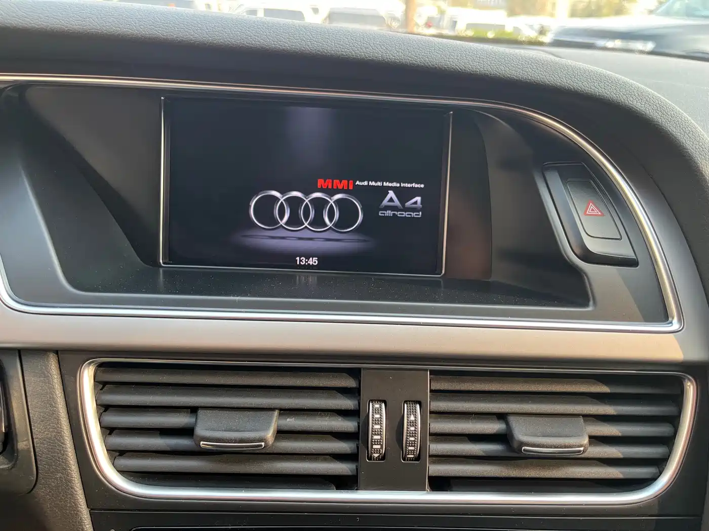 Audi A4 (Import) 2014 2014 40 TFSI allroad quattro plus