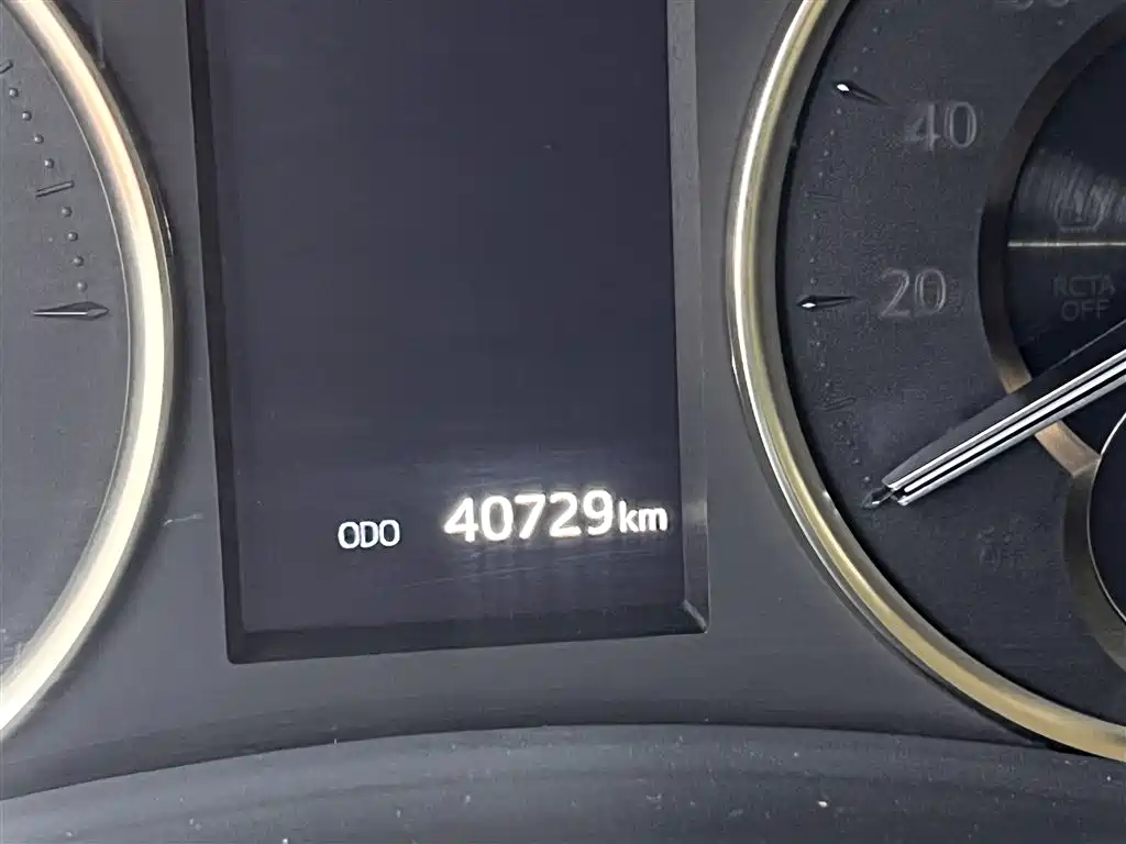 Toyota Alphard 2023 Dual Hybrid 2.5L Ultimate Gold Edition фото 22