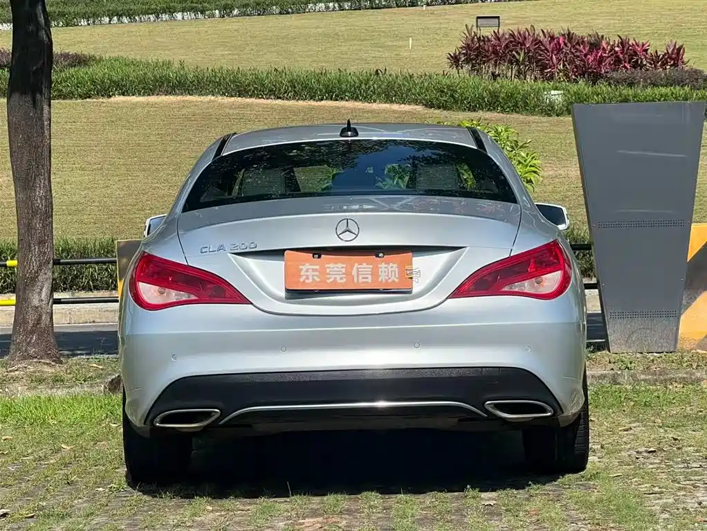 Mercedes-Benz CLA (Import) 2016 CLA 200 Sport фото 8