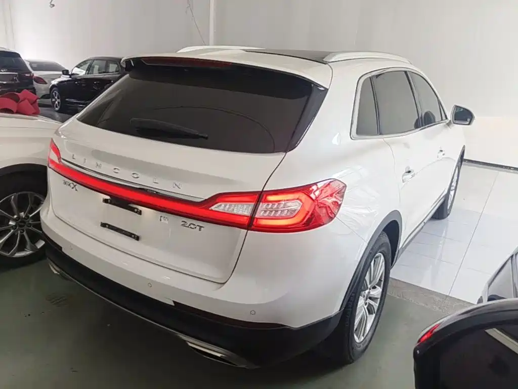 Lincoln MKX 2017 2017 2.0T 2WD Premium Edition
