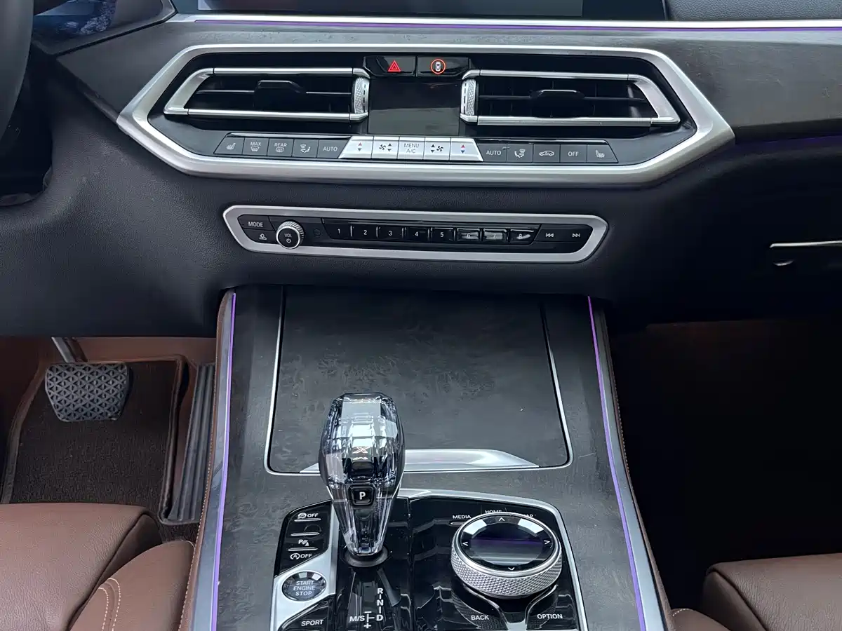 BMW X5 (Import) 2021 xDrive30i M Sport Package фото 15
