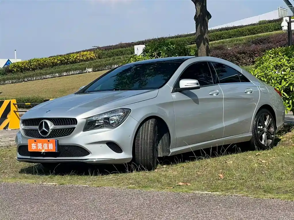 Mercedes-Benz CLA (Import) 2016 CLA 200 Sport