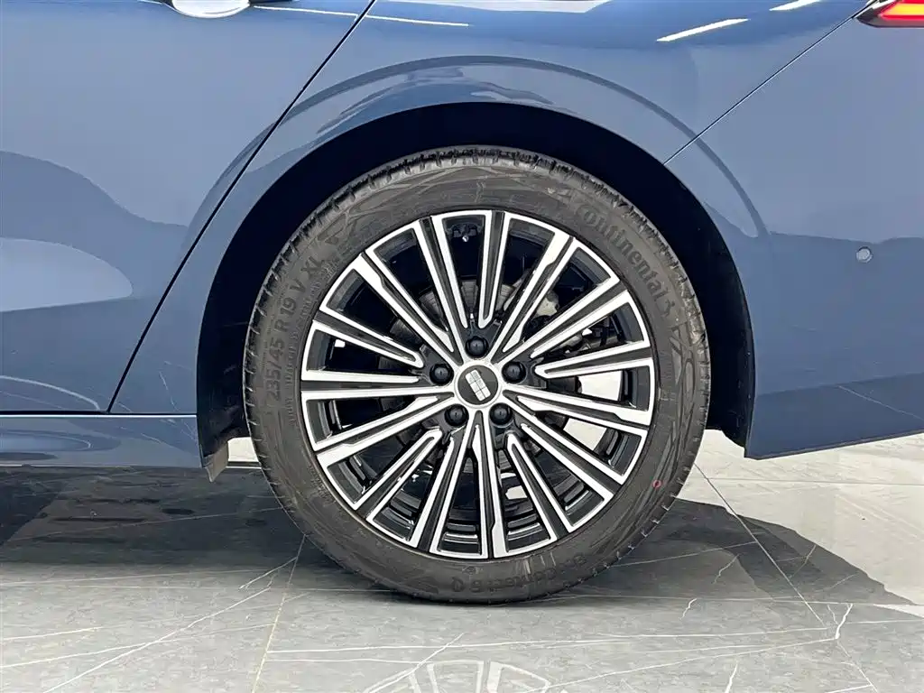 Geely Galaxy Galaxy A7 2025 EM-i фото 26