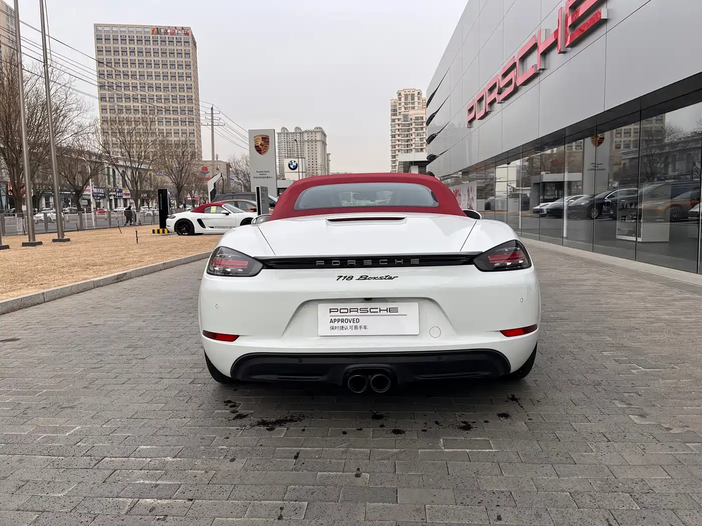 PORSCHE 718