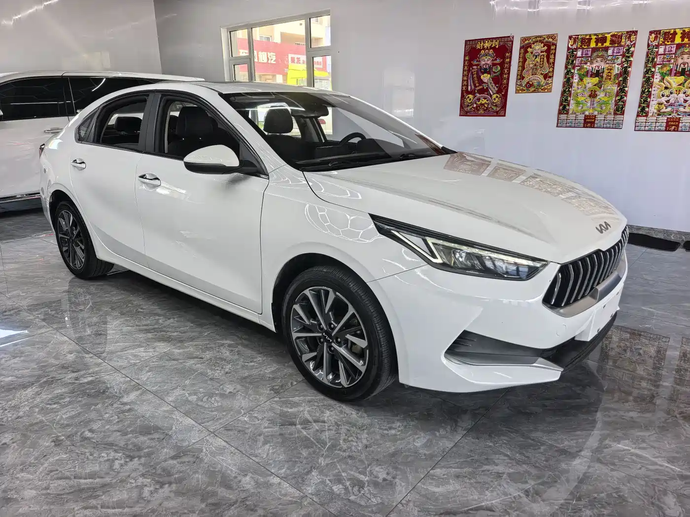 Kia K3 2021 Facelift 1.5L CVT Fashion Edition фото 2