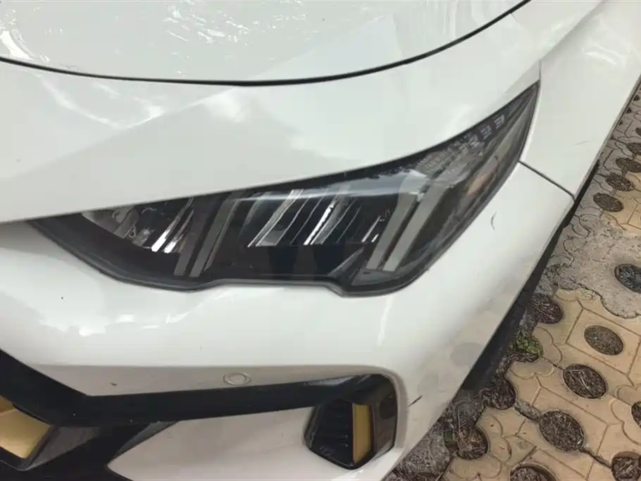 GAC Trumpchi Trumpchi Emkoo 2021 270T DCT J16 Edition фото 5