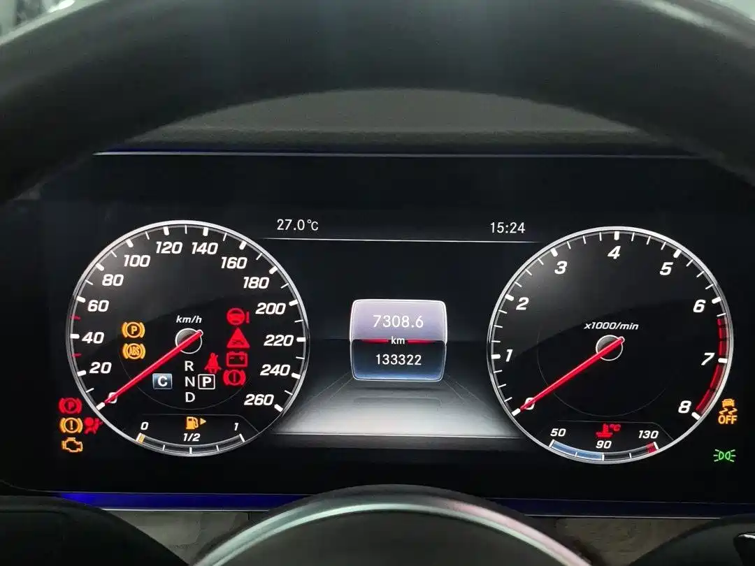 Mercedes-Benz E-Class 2019 E 300 L Luxury фото 12