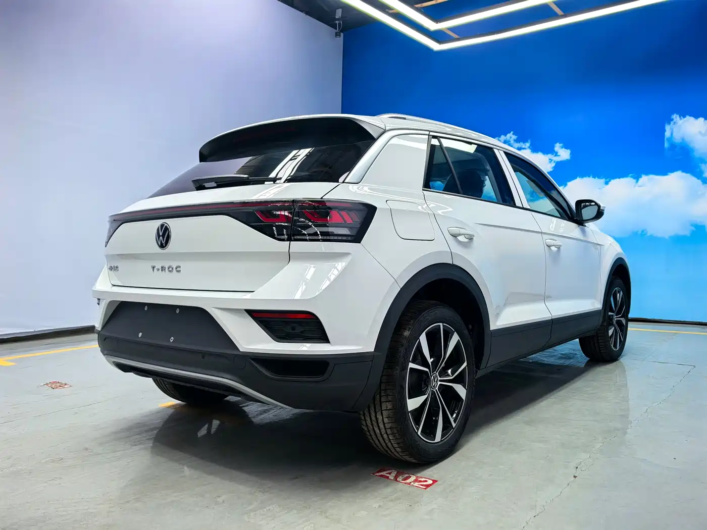 VOLKSWAGEN T-ROC EXPLORING SONGS