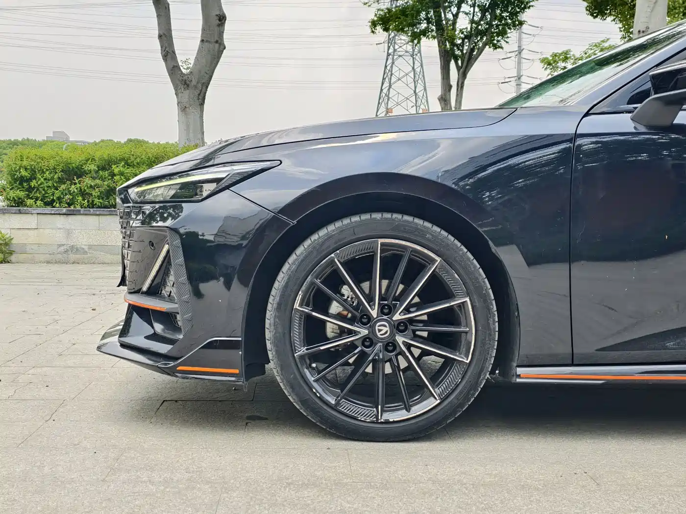 CHANGAN UNI-V