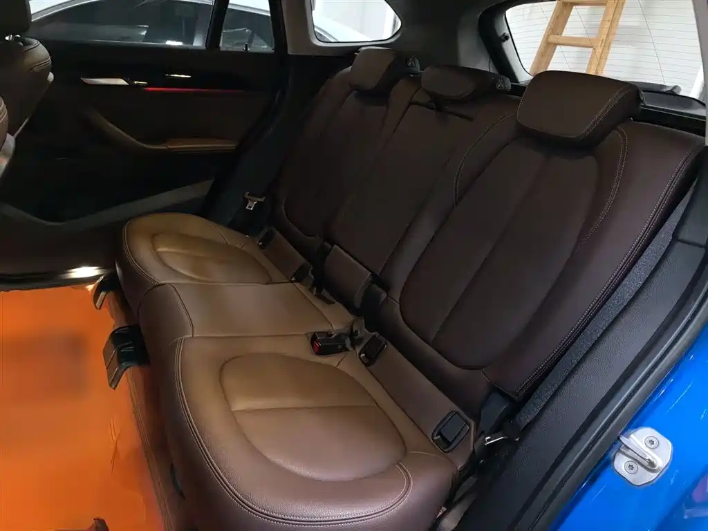 BMW X1 2020 sDrive20Li Fashion Model фото 13