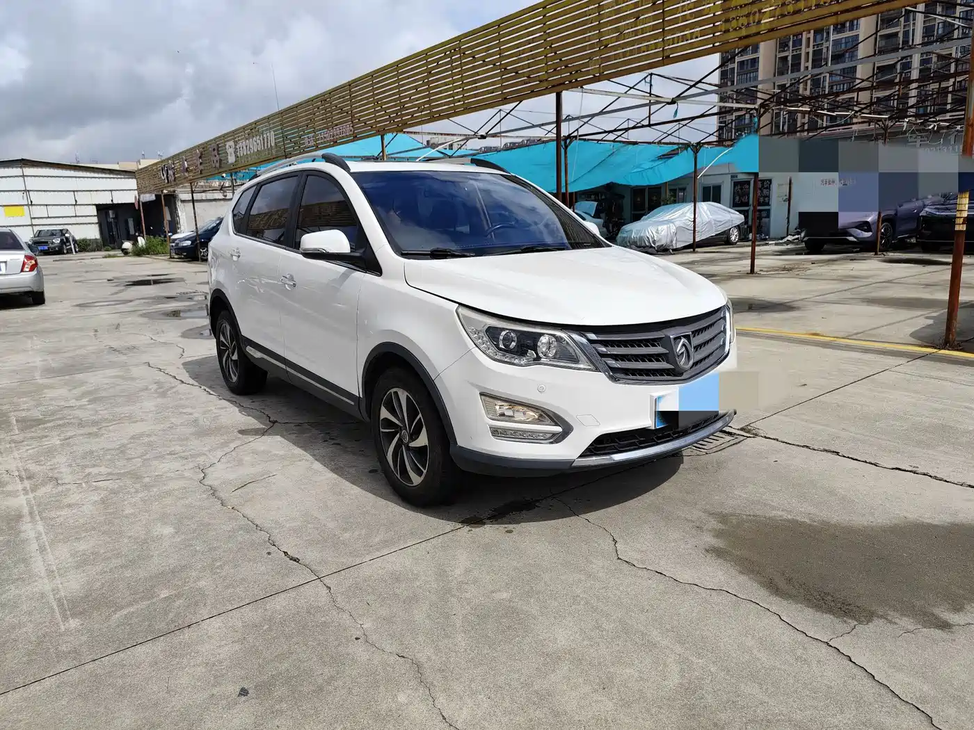 Baojun 560 2017 2016 1.8L iAMT Luxury