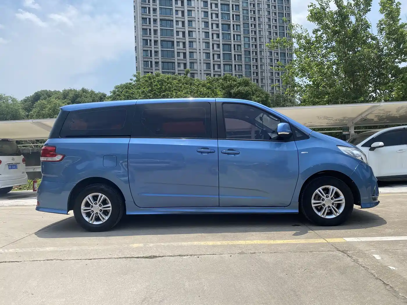 SAIC Maxus Maxus G10 2018 PLUS 2.0T Automatic Executive Edition фото 4