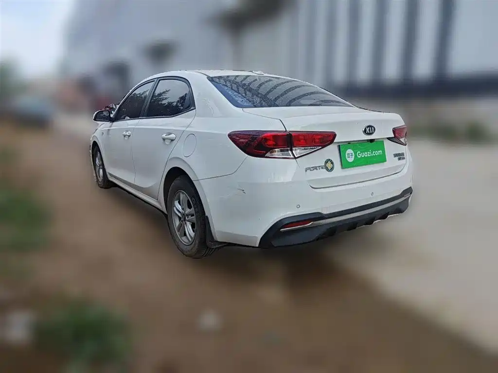 Kia Forte 2019 1.6L Auto Trend Edition China VI фото 23